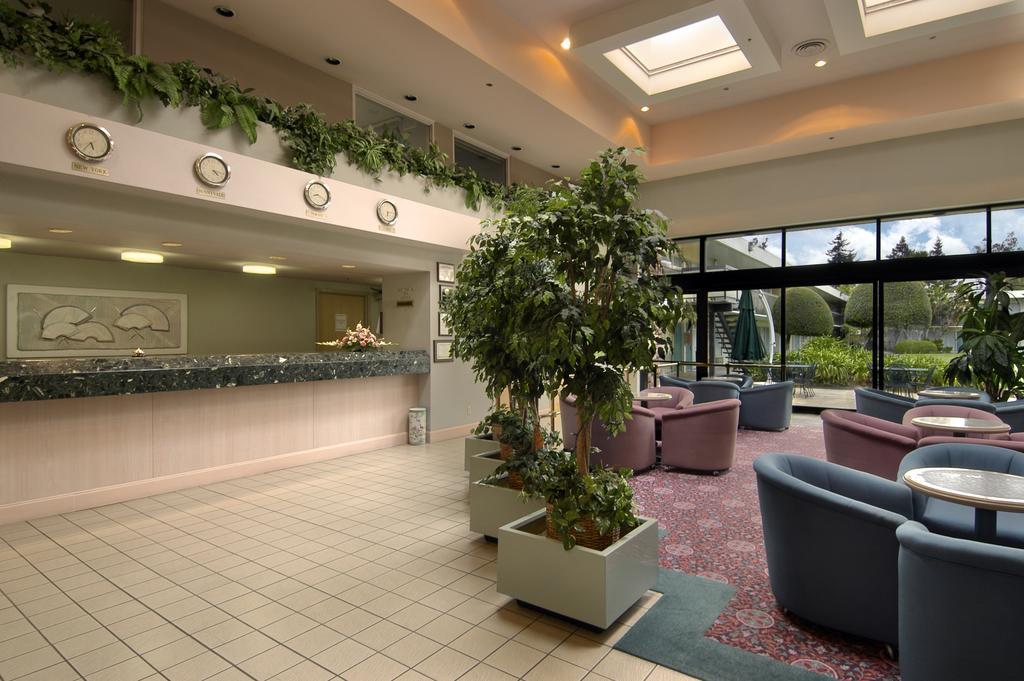 Ramada By Wyndham Sunnyvale/Silicon Valley מראה חיצוני תמונה