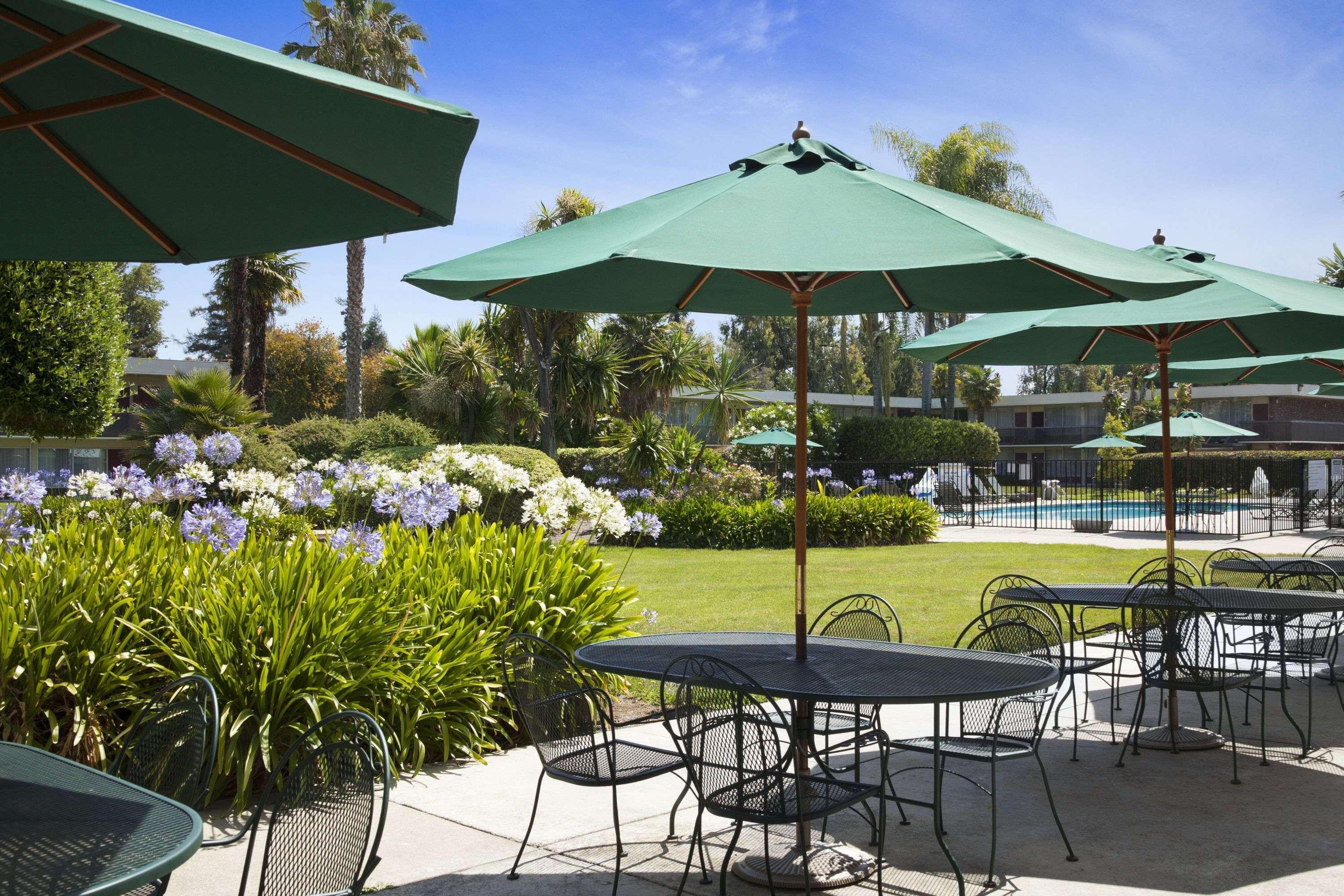 Ramada By Wyndham Sunnyvale/Silicon Valley מראה חיצוני תמונה